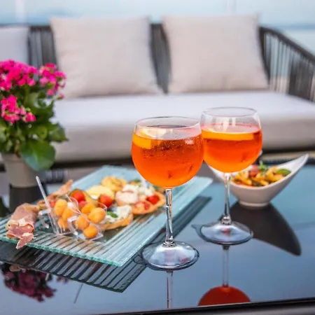 Hotel Degli Oleandri 3*